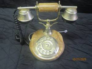 lot 7 image: VINTAGE&nbsp &nbspMARBLE&nbsp ONYX&nbsp ROTARY TELEPHONE&nbsp