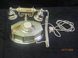 lot 8 image: VINTAGE TELART S.P.A VIAREGGIO MADE IN ITALY ROTARY PHONE&nbsp
