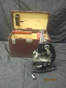lot 49 image: BAUSCH &amp LOMB MICROSCOPE&nbsp 302119&nbsp WITH CASE&nbsp