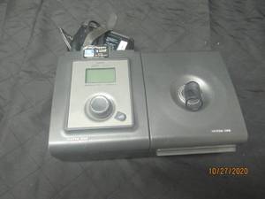lot 60 image: PHILIPS RESPIRONICS REMSTAR PRO&nbsp C-FLEX SYSTEM ONE&nbsp&nbsp( POWER ON )&nbsp
