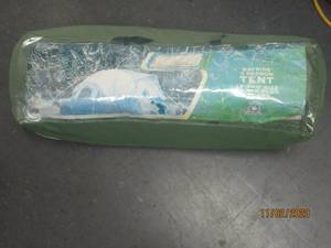 lot 108 image: COLEMAN BAYSIDE 7 PERSON TENT 15X10  1 ROOM PLUS PET DEN