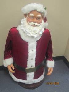 lot 124 image: ELECTRIC SANTA 37 TALL&nbsp ( POWERS ON )