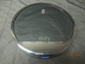 lot 139 image: EUFY ROBO VAC 12108 NO CHARING STATIONNO POWER CORD&nbsp