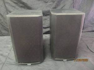 lot 218 image: PAIR BW PRISM SYSTEM SPEAKERS