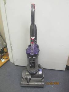 lot 239 image: DYSON NO POWER