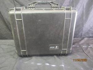 lot 243 image: PELICAN 1550 HEAVY DUTY CASE