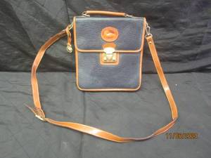 lot 164 image: DOONEY AND BURKE CROSSBODY AUTHENTICITY UNKNOWN