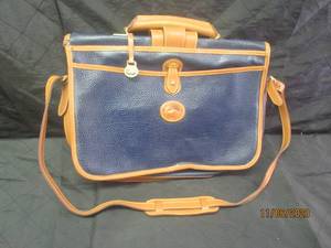 lot 165 image: VINTAGE DOONEY AND BURKE MESSENGER BAG AUTHENTICITY UNKNOWN