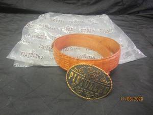 lot 171 image: PISTOLERO BOOTS LEATHER BELT WITH PISTOLERO BUCKLE SIZE 32