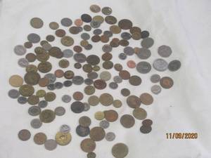 lot 333 image: 150 PLUS FOREIGN COINS&nbsp