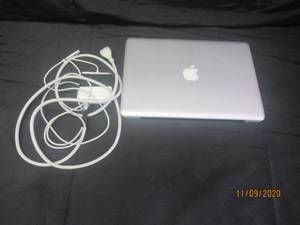 lot 337 image: WORKING MAC BOOK PRO&nbsp