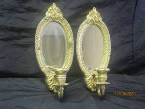 lot 361 image: TOTAL OF 2 VINTAGE HOME INTERIORS MIRROR AND CANDLE HOLDERS&nbsp&nbsp