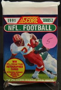 lot 5 image: 1991 Score Series 2 Football Cards   Brett Favre RC