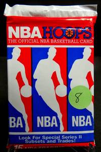 lot 8 image: WOW 1989 NBA Hoops Unopened Wax Pack Chance for Mint Jordan Bulls (15 cards)