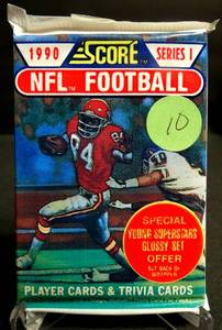 lot 10 image: 1990 Score Football Series 1 Sealed Wax Packs - 16 Cards per Pack MARINOELWAY