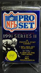 lot 49 image: 1991 Series 2 NFL Pro Set Football Cards Unopened Pack - FAVRE ROOKIE