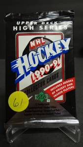 lot 61 image: 1990-91 UPPER DECK HOCKEY HIGH SERIES SEALED PACK - JAGR ROOKIE (12 CARDS)
