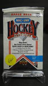 lot 64 image: 91-92 Upper Deck NHL LNH Hockey, SEALED PACK. Gretzky