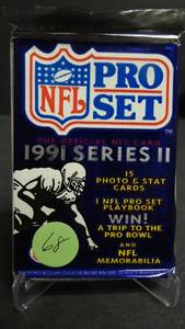 lot 68 image: 1991 Series 2 NFL Pro Set Football Cards Unopened Pack - FAVRE ROOKIE