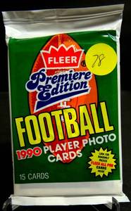 lot 78 image: 1990 Fleer PREMIERE EDITION Football NFL Wax Pack 15 cards per pak