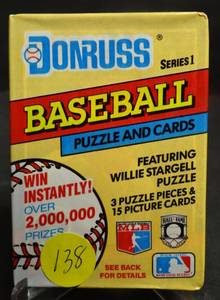 lot 138 image: Vintage 1991 Donruss Series 1 Baseball Cards Wax Pack sealed -15 Cards Per Pack