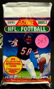 lot 243 image: 1991 Score Series 2 Football Cards   Brett Favre RC