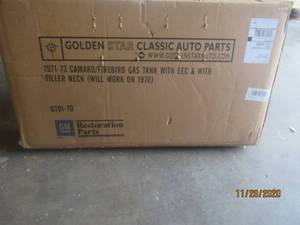 lot 17 image: Golden Star Auto GT01-70- CLASSIC 1970-1973 CamaroFirebird Fuel Tank With Filler Neck