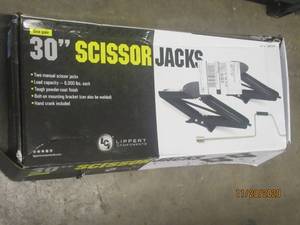 lot 23 image: Lippert 285344 Lippert Stabilizing Scissor Jacks - 30 - 6000 Lbs - Set Of 2