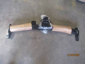 lot 25 image: Draw-Tite 76275 19-20 Ford Ranger Draw-Tite Class IIIIV Trailer Hitch Receiver