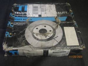 lot 47 image: TRQ BRAKE ROTOR BRA74020