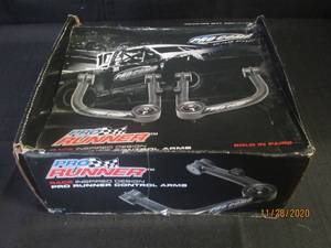 lot 50 image: Pro Comp 51005B  2015-2019 ColoradoCanyon 0-2.5 Pro Runner Upper Control Arms