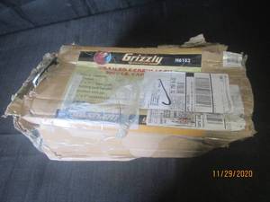 lot 72 image: Grizzly H6162 Grizzly H6162 Trailer Screw Jack, 2000-Pound