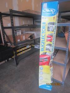 lot 107 image: BUGFLECTOR AVS25113 TOYOTA