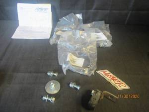 lot 168 image: EXHAUST CLAMP KIT 6028