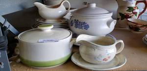 lot 19 image: Assorted Stoneware Lot