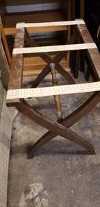 lot 70 image: Wooden Luggage Rack