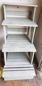 lot 13 image: Plant Shelf