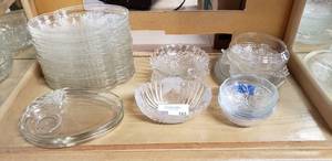 lot 165 image: Tea Glass Plate Sets and Various Small Bowls
