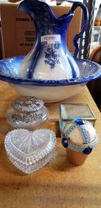 lot 148 image: Pitcher and Basin Set with various Glass Dishes
