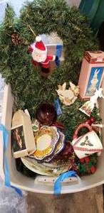 lot 131 image: Assorted Christmas Items