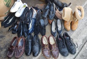 lot 103 image: Womens Shoe Lot includes Size 612-7, Mens Includes Size 10