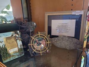 lot 660 image: DUCK SCENE PHOTO FRAME, A FISHERMANS PRAYER FRAMED WALL ART, NAUTICAL THEME PHOTO FRAME, METAL FISH STAND AND MORE AS SHOWN.