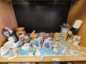 lot 681 image: CANDLES, CANDLE HOLDERS, PHOTO FRAME, CERAMIC FIGURINES AND MORE
