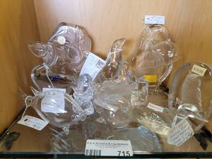 lot 715 image: FENTON MALLARD DUCK, BLOWN GLASS FISH, THIN GLASS FLAMINGO GLASS PELICAN AND MORE AS SHOWN.