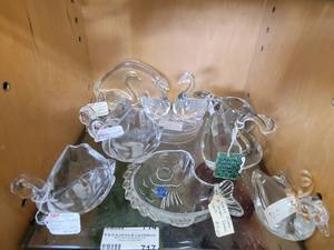 lot 717 image: CRYSTAL SWAN, SHANNON CRYSTAL SWAN VOTIVE, GLASS FISH DISHSTUDIO NOVA AND MORE AS SHOWN.