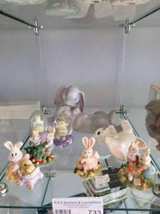lot 733 image: LOT OF ASSORTED BUNNIES FIGURINES AS SHOWN.