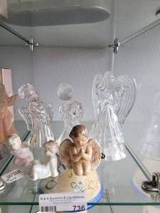 lot 736 image: LOT OF ASSORTED GLASS AND PORCELAIN FIGURINES IN STYLES SHOWN.