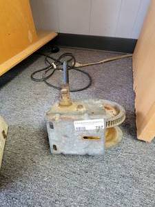 lot 787 image: CRANKING PULLEY AS SHOWN.