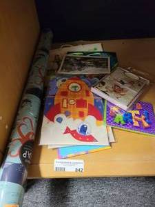 lot 842 image: ASSORTED GIFT RELATED ITEMS AND AS SHOWN.