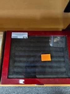 lot 874 image: RING WOOD BOX WITH GLASS TOP AND KEYS AS SHOWN.